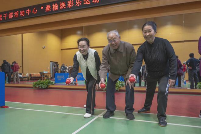 桑榆焕彩乐运动 银龄相聚迎元旦(图5)