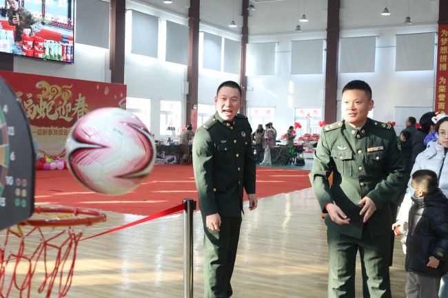 游园盛会迎新春 昂首阔步新征程(图7)