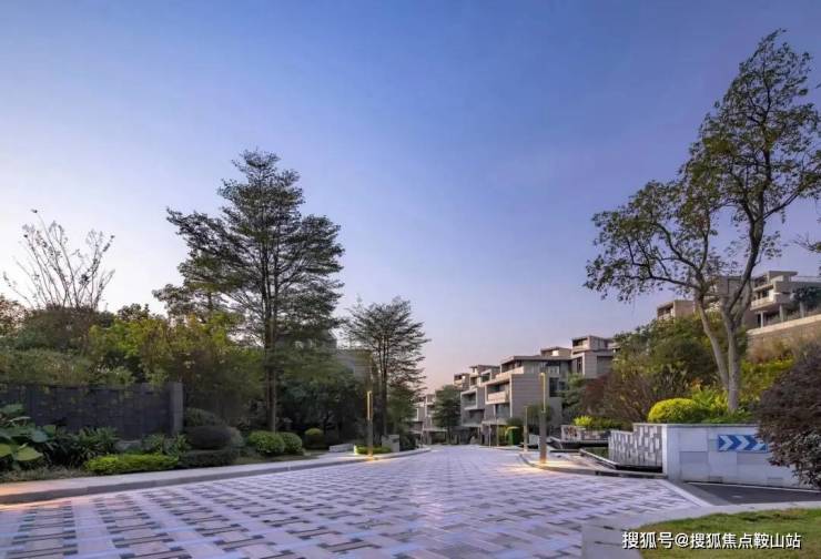 南湖山庄售楼处(南湖山庄)2025首页网站-营销中心欢迎您-楼盘详情-最新价格-户型图-容积率@最新售楼处(图7)